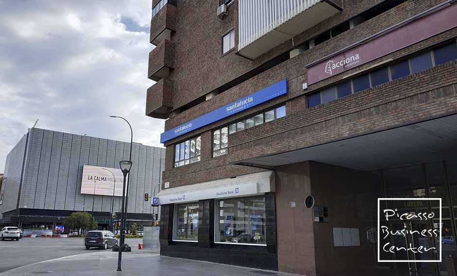 Santalucia Ubwishingizi, Deutsche Banki, Acciona Umutungo Utimukanwa, El Corte Ingles Centre yubucuruzi