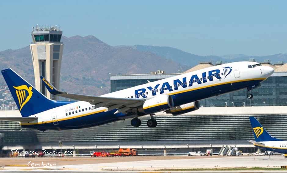 London saa 2:45h, Manchester saa 2:55h, Bristol saa 2:40h, Barcelona saa 1:35h, Madrid saa 1:10h nindege yerekeza ku kibuga cyindege cya Malaga